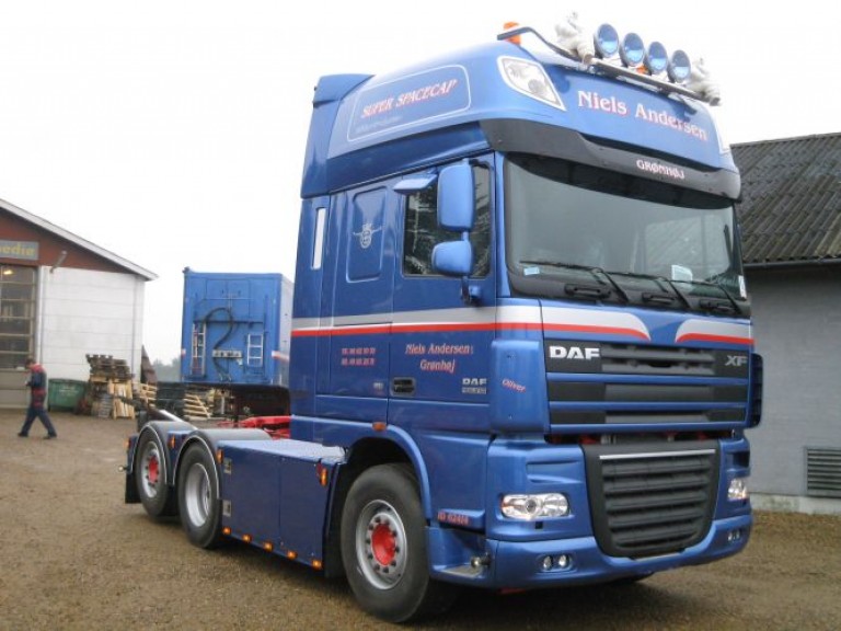 DAF XF trækker