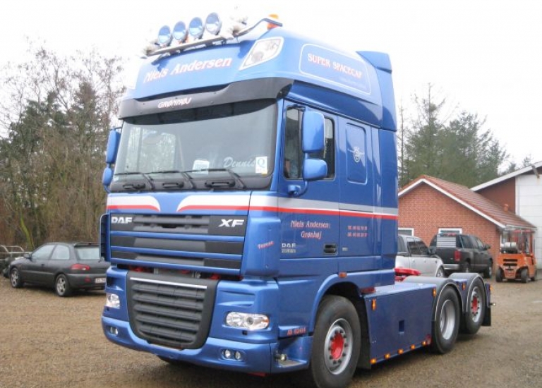 DAF XF trækker